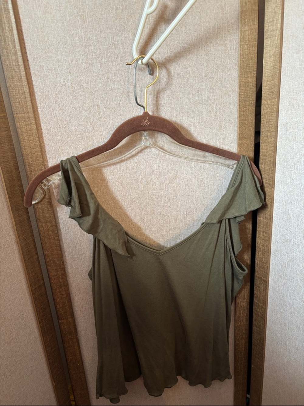 Baranda Olive Green Ruffle Shoulder Women's Top PXL